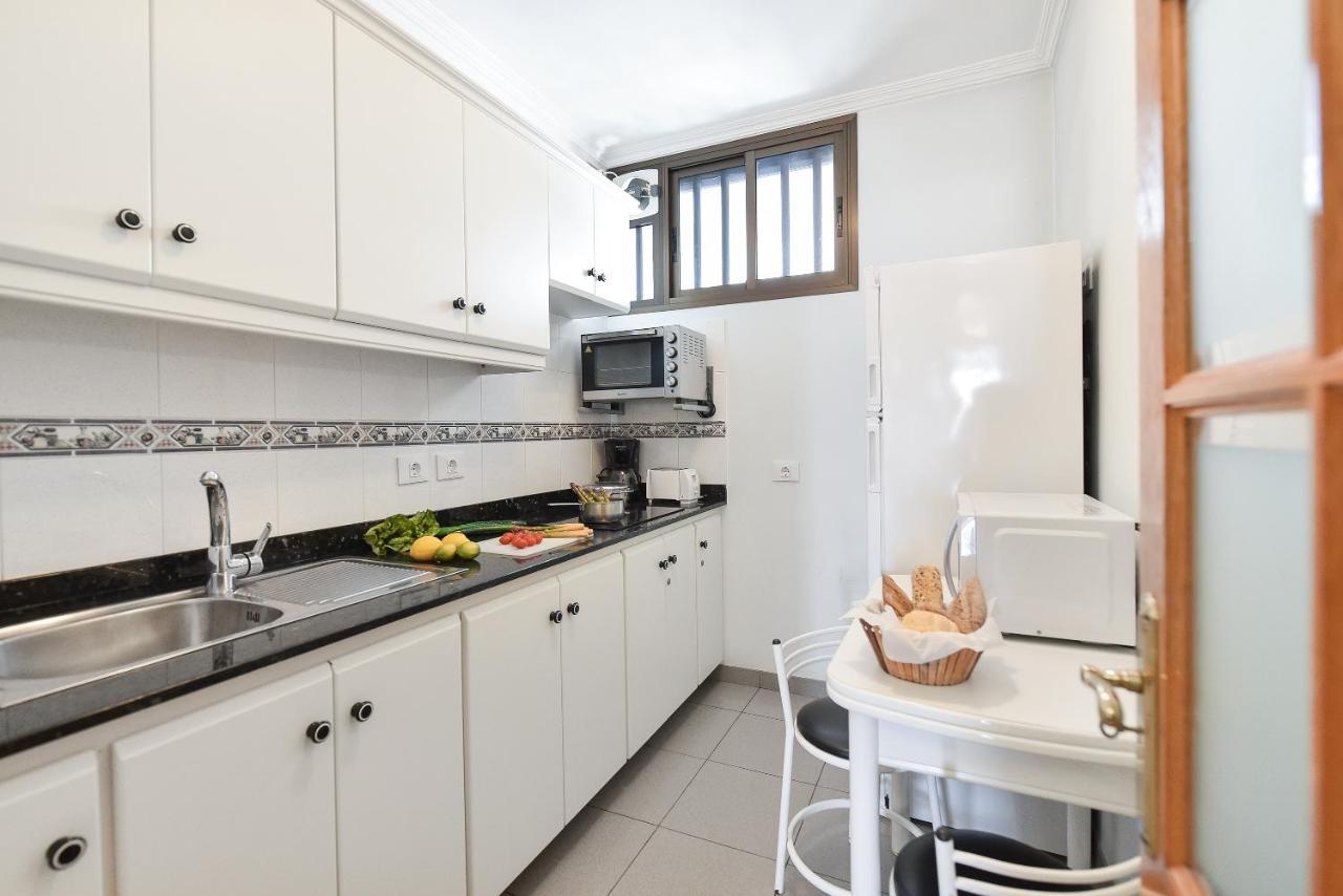 Apartamentos Don Carlos لاس بالماس دي غران كاناريا المظهر الخارجي الصورة