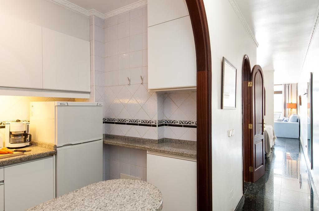 Apartamentos Don Carlos لاس بالماس دي غران كاناريا المظهر الخارجي الصورة